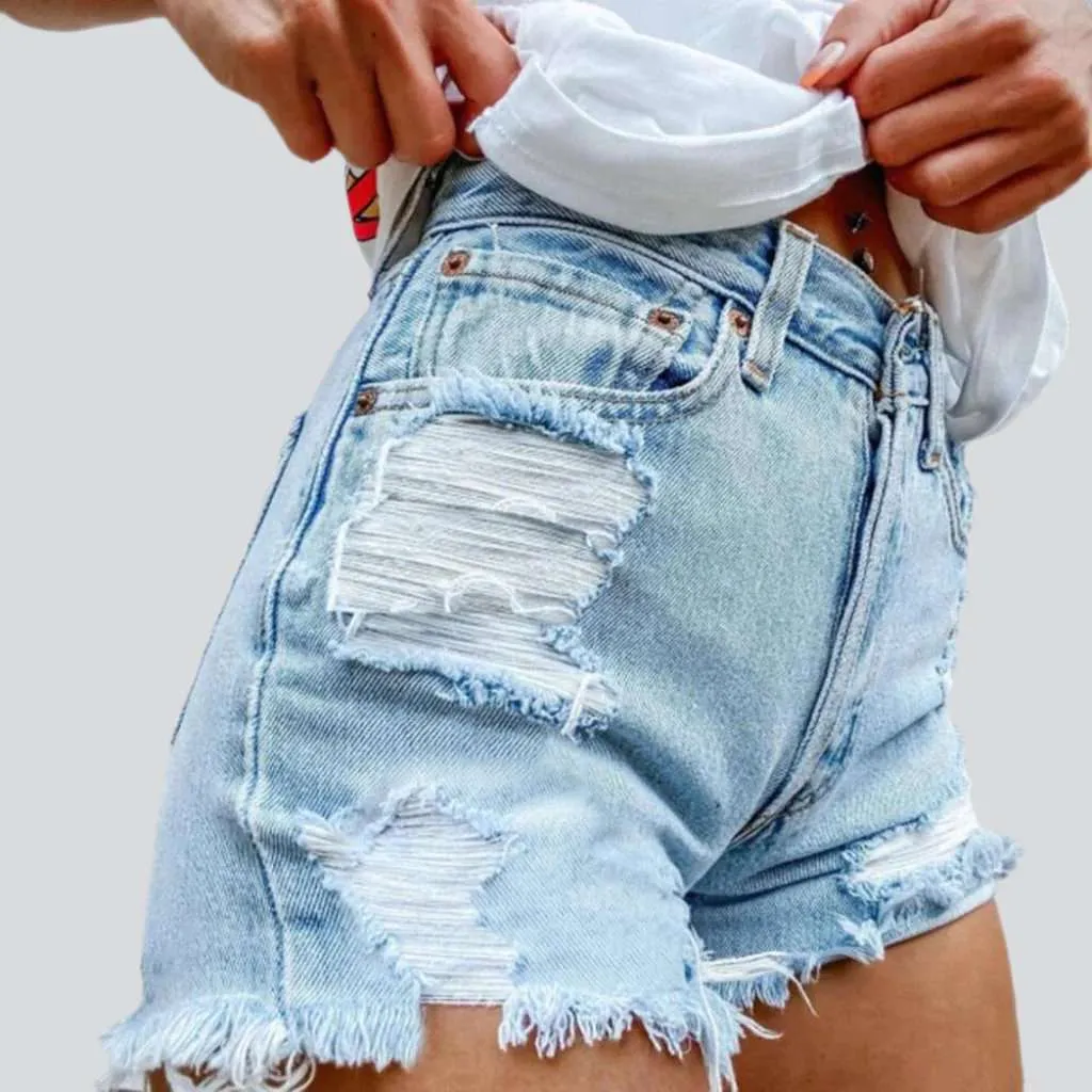 Back pocket print denim shorts