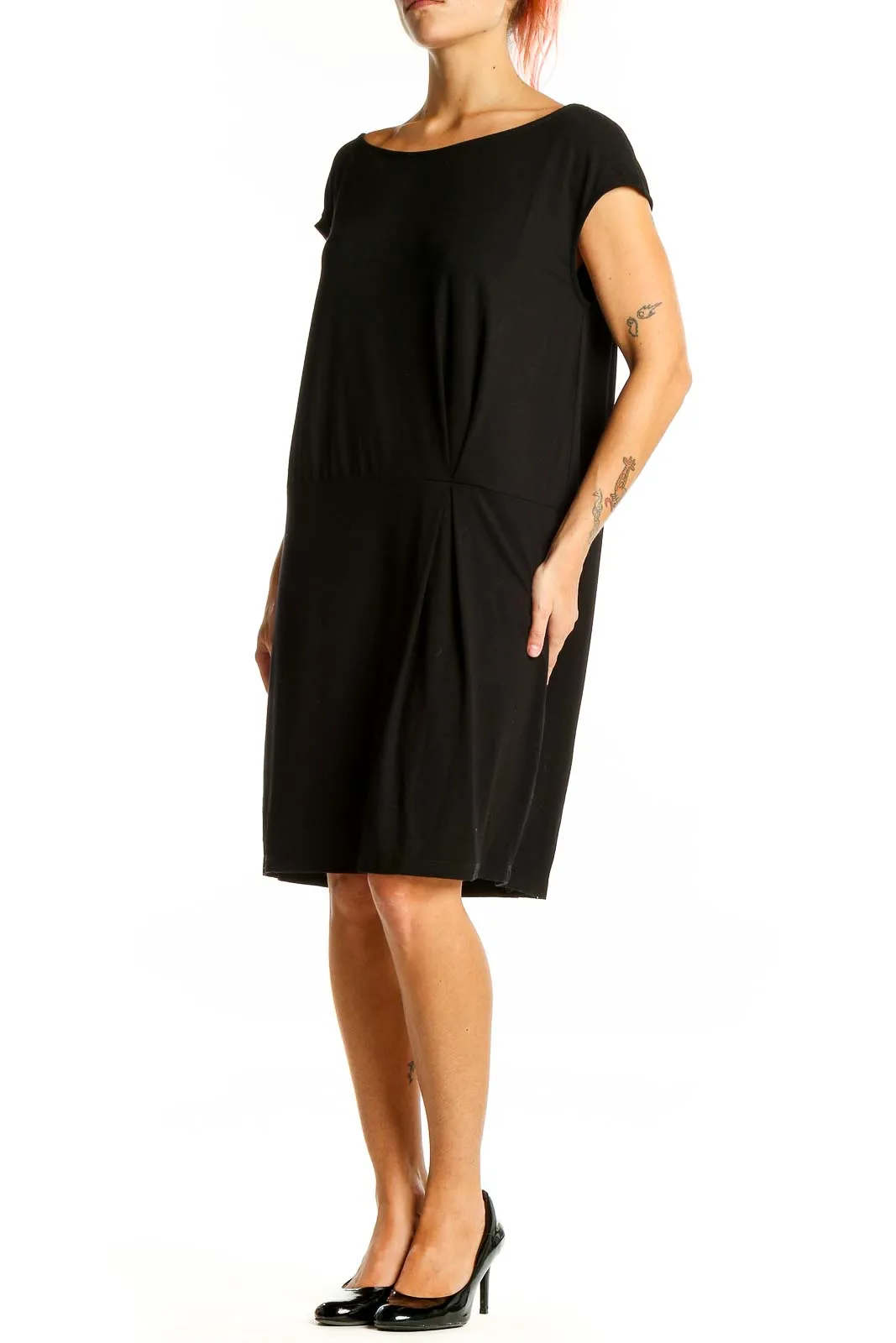 Black Versatile Cap-Sleeve Dress