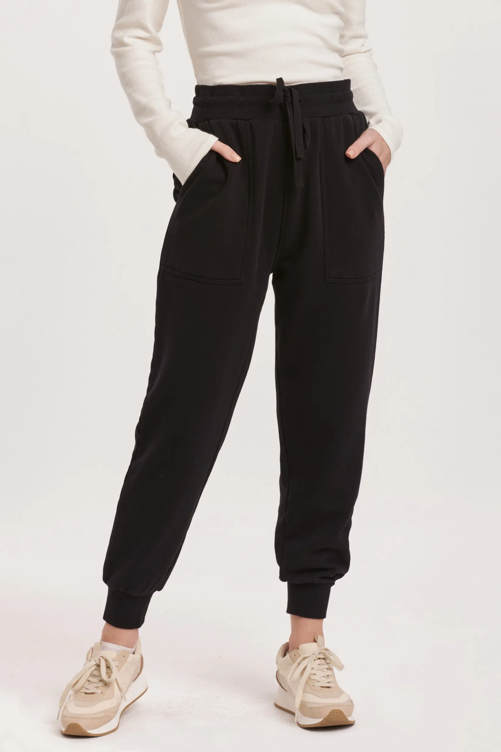 DAHLIA HIGH RISE ANKLE JOGGER PANTS BLACK