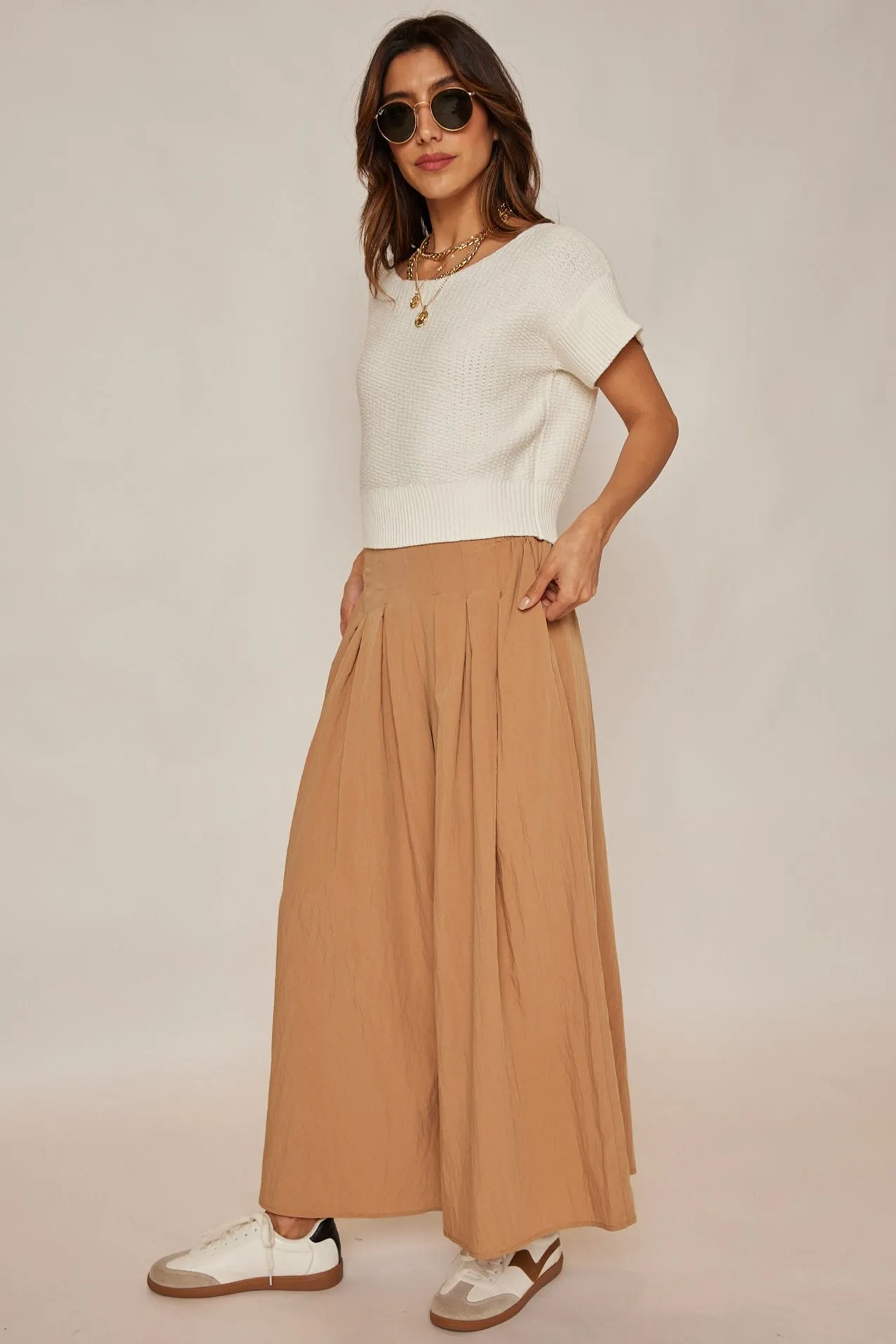 Lucy Loose Pleated Pants