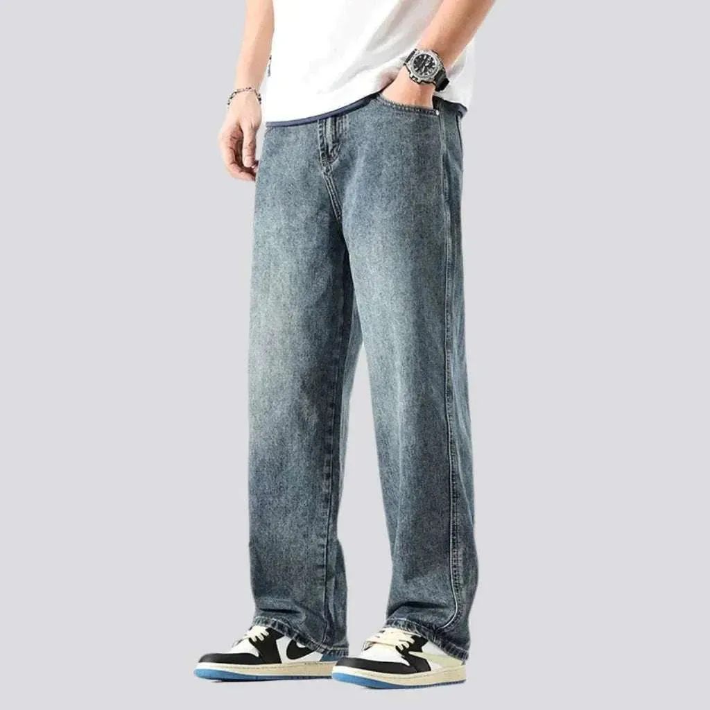 Mid-waist men's vintage jeans