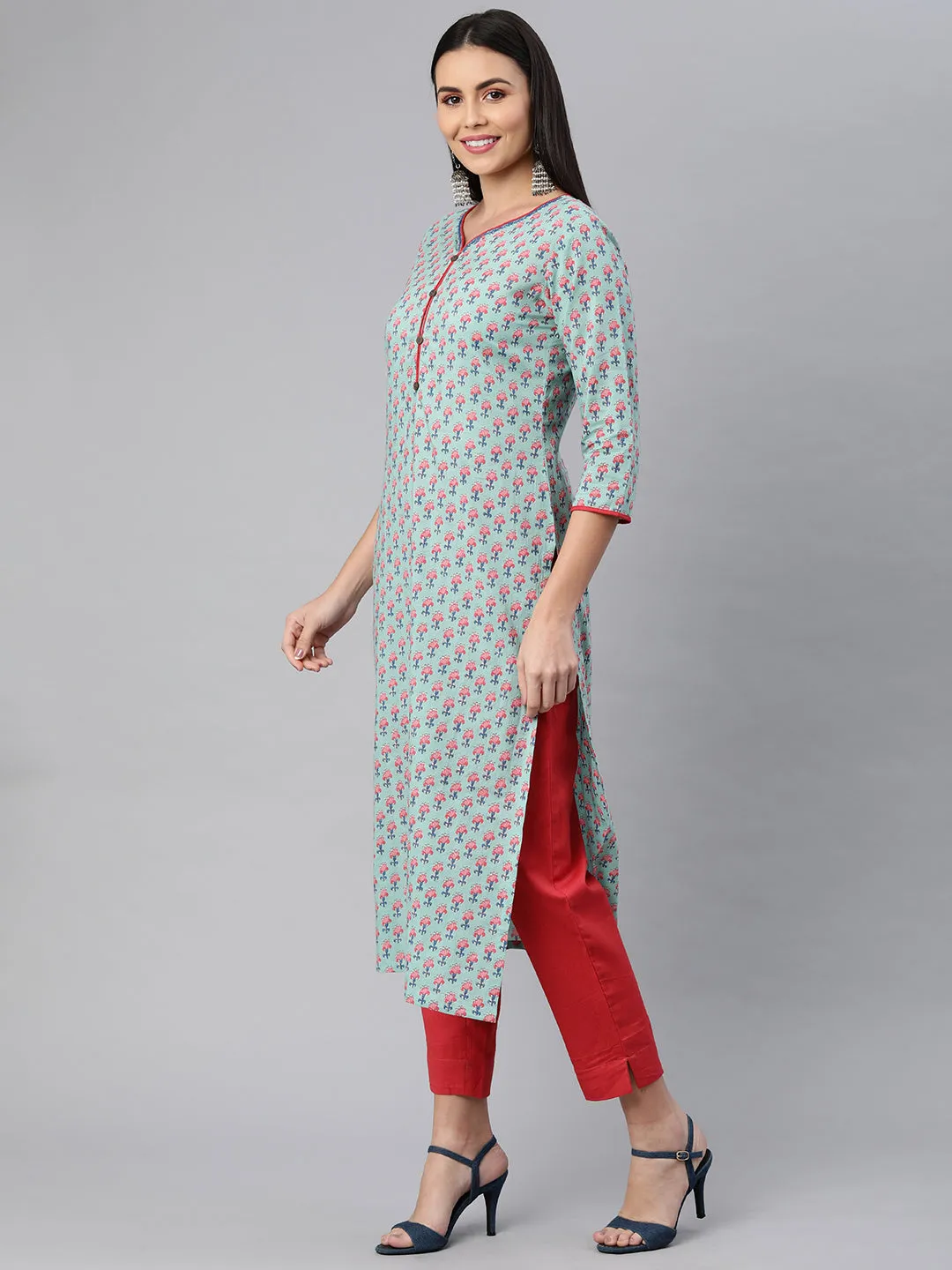 Printed Straight Kurta with pants.