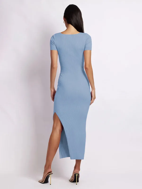 Slay Every Occasion with Our Flattering Bodycon Midi Dress